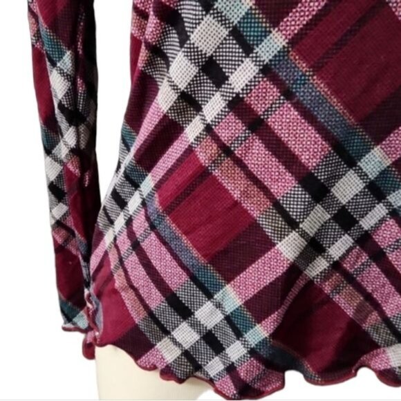 Free 832 Medium Plaid Flowy Casual Shirt - Picture 3 of 3